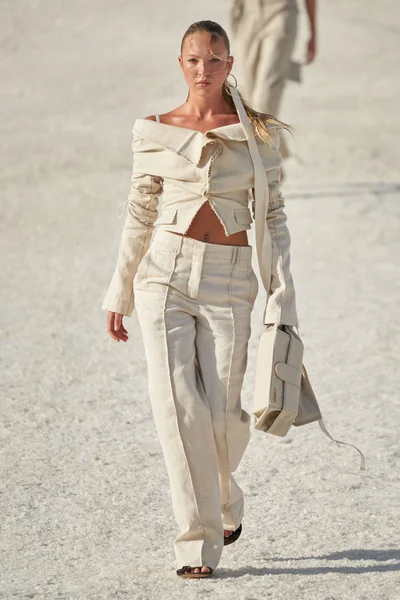 Look 21